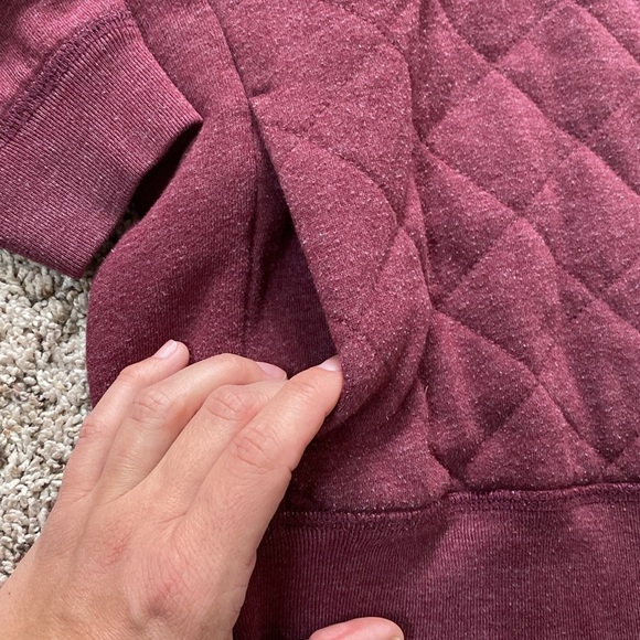 Abercrombie Kids size 7/8 Quilted Front Hoodie - Picture 5 of 5